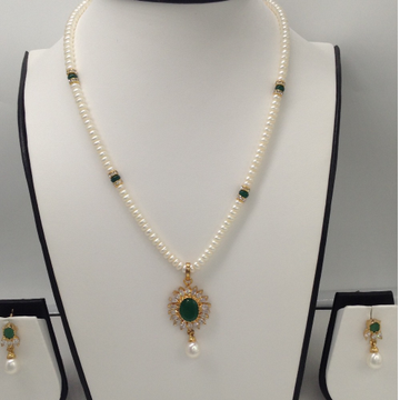 White And Green CZ Pendent Set With Flat Pearls Mala JPS0033