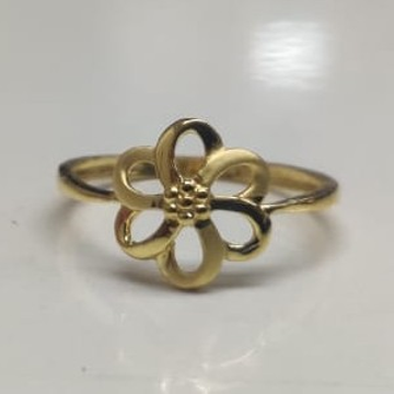 22 kt gold ring by Aaj Gold Palace