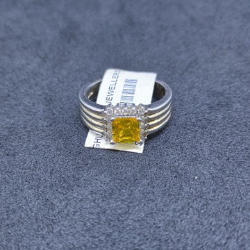 Yellow diamond ring by Ghunghru Jewellers