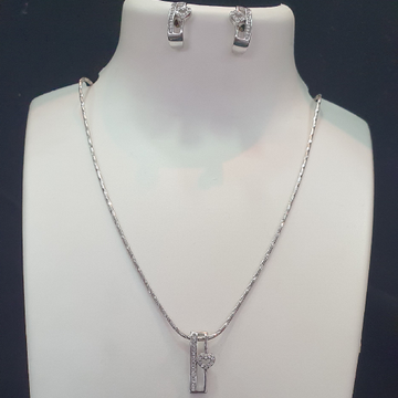 925 sterling silver snack chain diamond pendant set by 