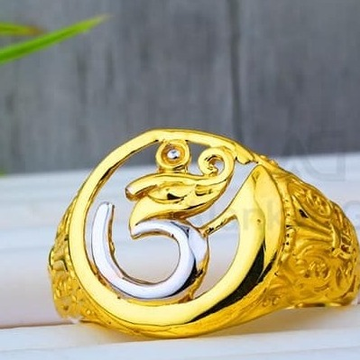 22 Kt 916 Gold Gents Ring by 