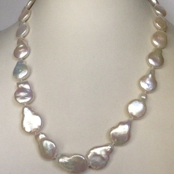 Freshwaterwhite pears baroque pearls mala JPM0121