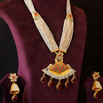 Antique necklace set (22k) by V.S. Zaveri