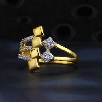 916 CZ Gold  Hallmark Ladies Ring LR1397