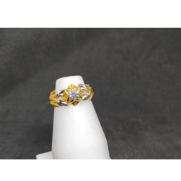 22k Ladies Single Stone Ring
