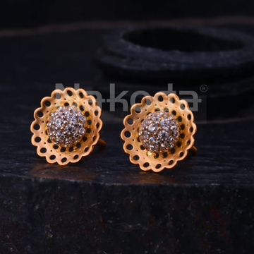 750 Rose Gold Ladies Stylish Earrings RE302