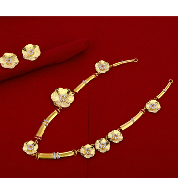 22CT Gold Hallmark Necklace Set LN243