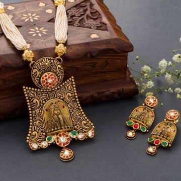 royal 916 gold antique necklace set from rajkot