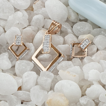 rose gold Pendant set by 