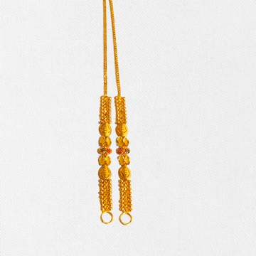Simple Delicate Earchain by 