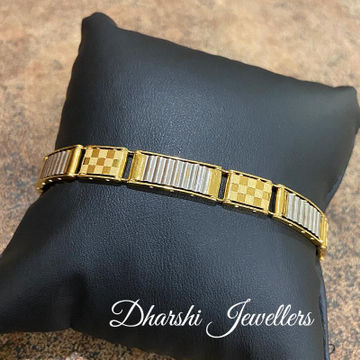 22K Gold Gents Lucky by 