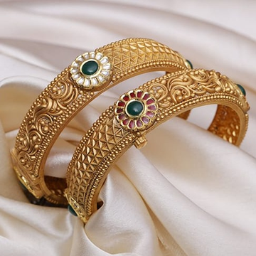 antique bangle 916 by 