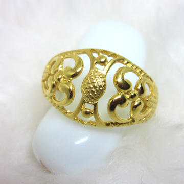 Gold 22k hm916 broad vintage ring by 