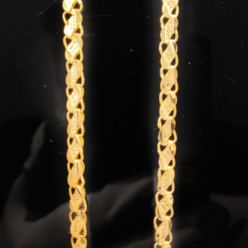 22 k Hand made chain by Suvidhi Ornaments