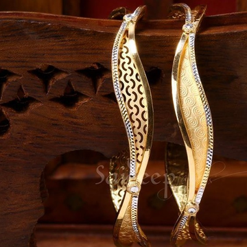 Gold handmade bangles by Saideep Jewels