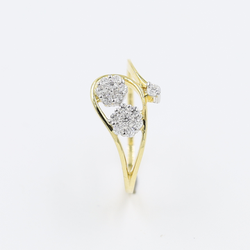 14 Kt Yellow Gold Elegant Floral Real Diamond Ring
