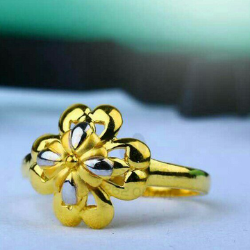916 Fancy Flower Design Ladies Ring LRG -0649