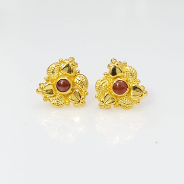 Yellow Gold Elegant Earrings by 
