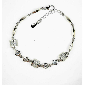 Fancy 925 Silver Ladies Bracelet With Stones