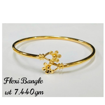 Gold plain ladies bracelet by 