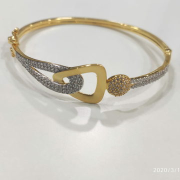 18 carat fancy diamond antique bracelet by 