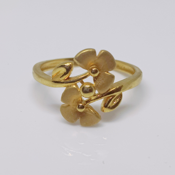 22k gold plain flowers design ladies ring by 