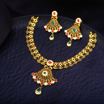 22K Gold Jadtar Kundan Necklace Set
