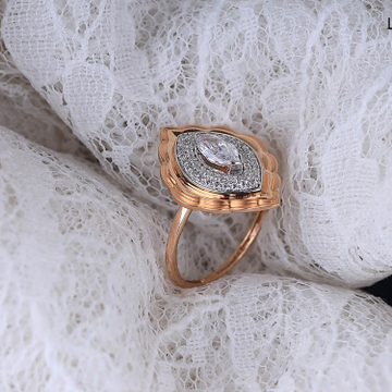 18k Gold with Diamond Designer ring by 