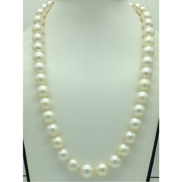 White round south sea pearls strand jpm0395