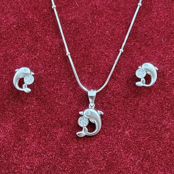 925 Sterling Silver Fish Design Diamond Chain Pend... by 