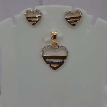 22k gold heart shape pendent set by Sneh Ornaments