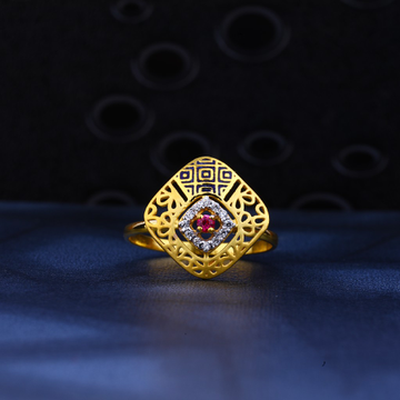 916 Gold Exclusive Fancy Ring LR59