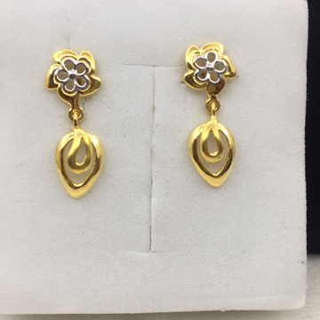 18k Yellow Gold Classic Plain Earrings by 