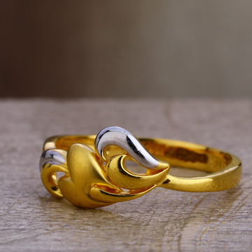 22KT  Gold  Plain Delicate Ladies  Ring LPR406