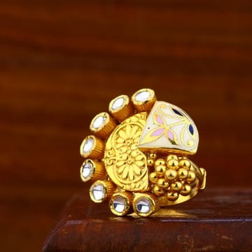 Ladies antique ring 916 by 