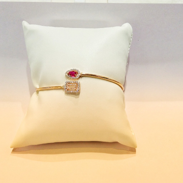 18k Rose Gold Fancy Light Weight Ladies Bracelet by Pratima Jewellers