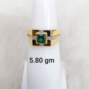 Green stone solitaire gent's ring by 