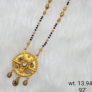 916 gold Antique Round Pendant Mangalsutra by Panna Jewellers