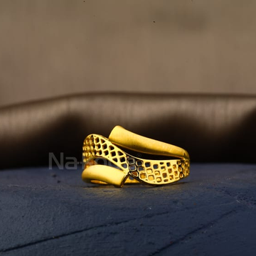 22KT Gold CZ Stylish Ladies Plain Ring LPR620