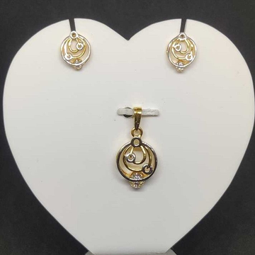 916 ladies fancy pendant set