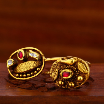 916 Gold CZ Hallmark Antique Designer Ladies Ring...