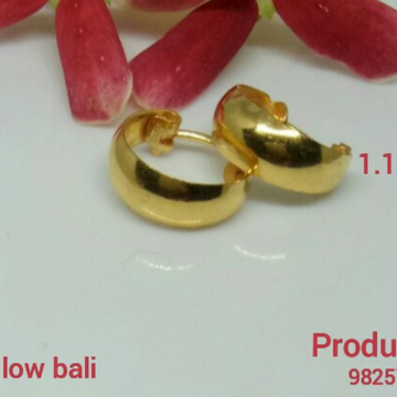 18K Gold Grand Design Earrings by 