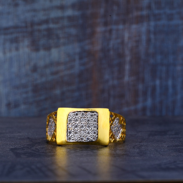 916 Gold Cubic Zirconia Ring MR477
