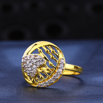 22kt gold  women's gorgeous hallmark cz  ring lr60...