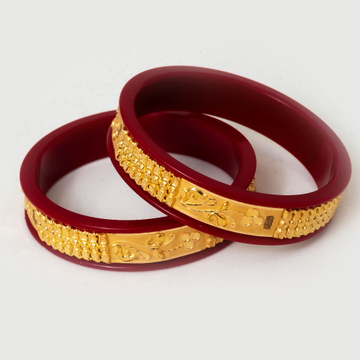 Gold traditional bangle by 