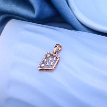 18Kt Gold Fancy Diamond Pendant