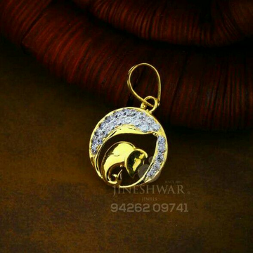 Attractive Pendant