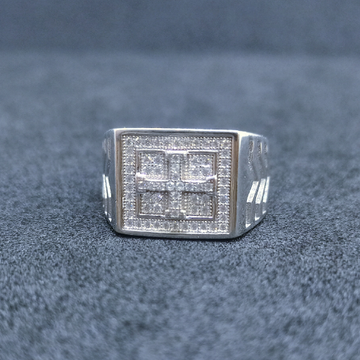 Square design ring by Ghunghru Jewellers
