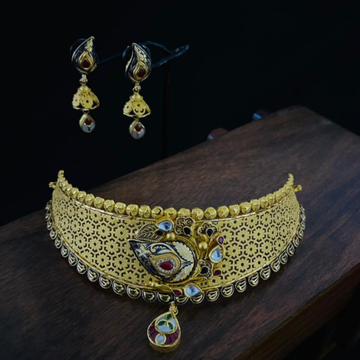 916 Gold classic Choker Hallmark Necklace Set by 