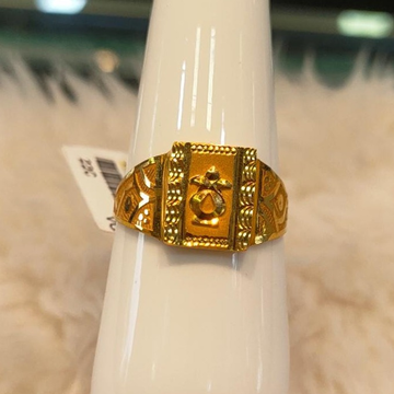 22Kt Gold Hallmark Fancy Ring by Panna Jewellers